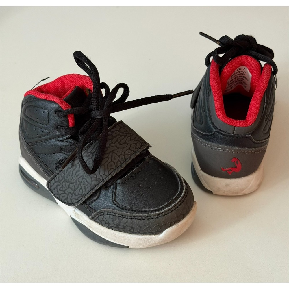 SHAQ INF Swoop High Rise Black/Red/Grey Toddler Shoes Size 7